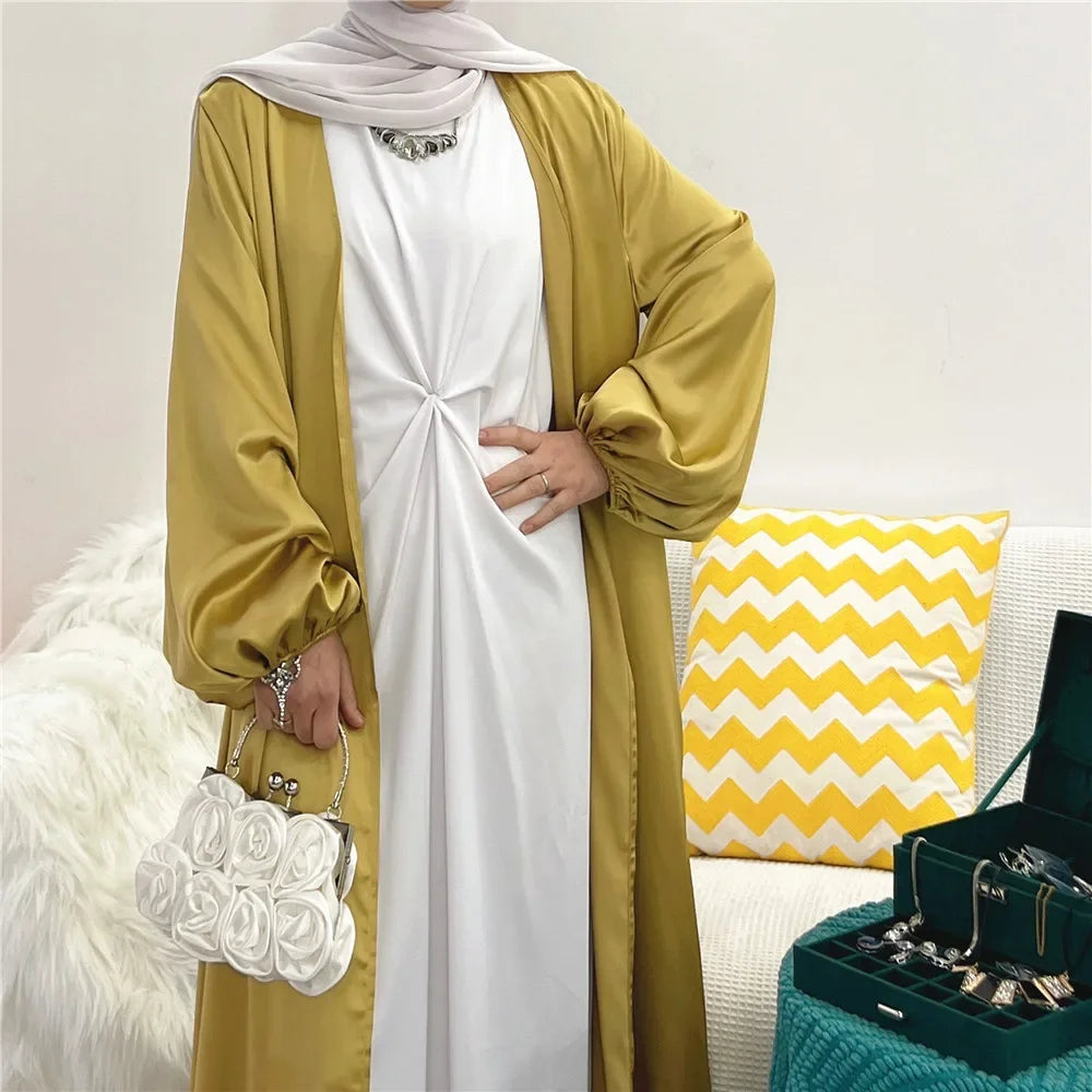 Abaya Zahra