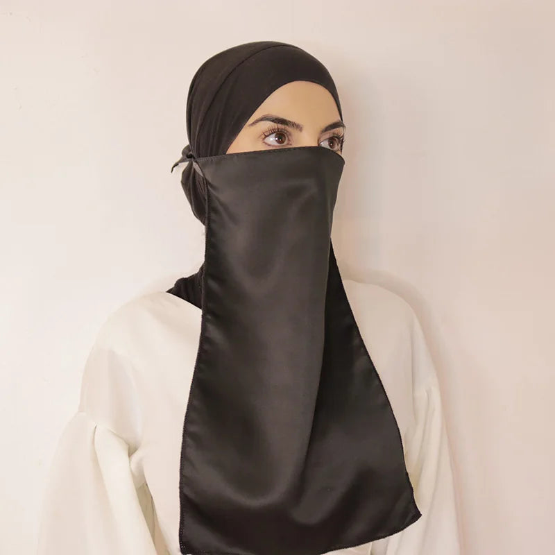 Half Niqab