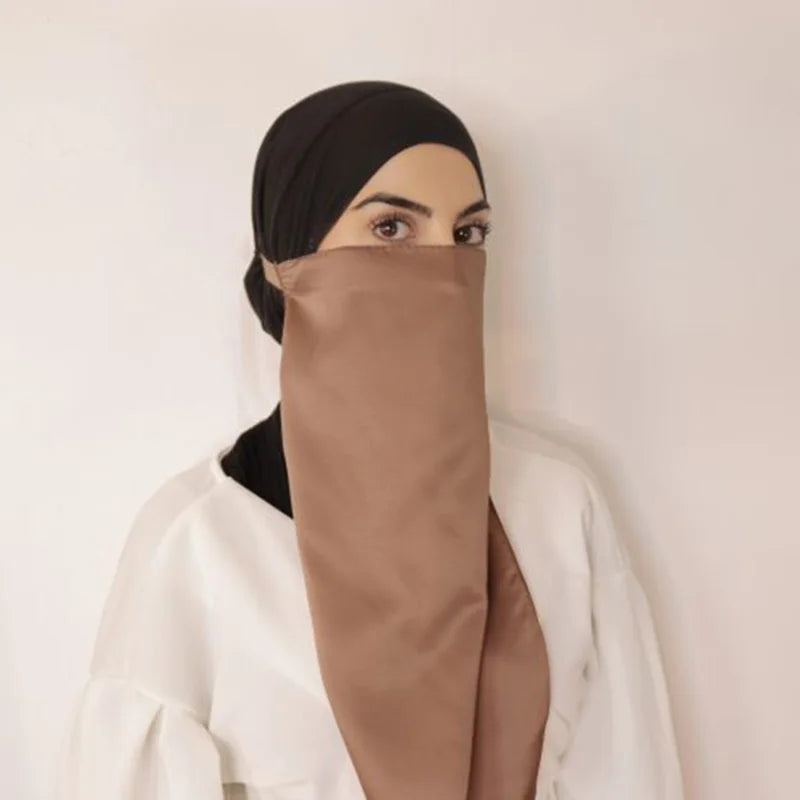 Half Niqab